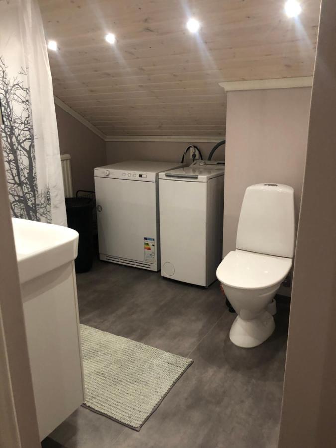 Mysig Lantlig Stuga, Nycklaroer Korsberga Luaran gambar